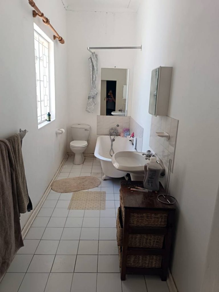 bedford lodge bathroom
