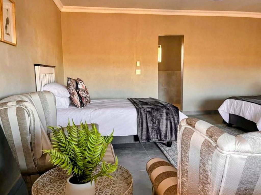 cradock lodge bedroom